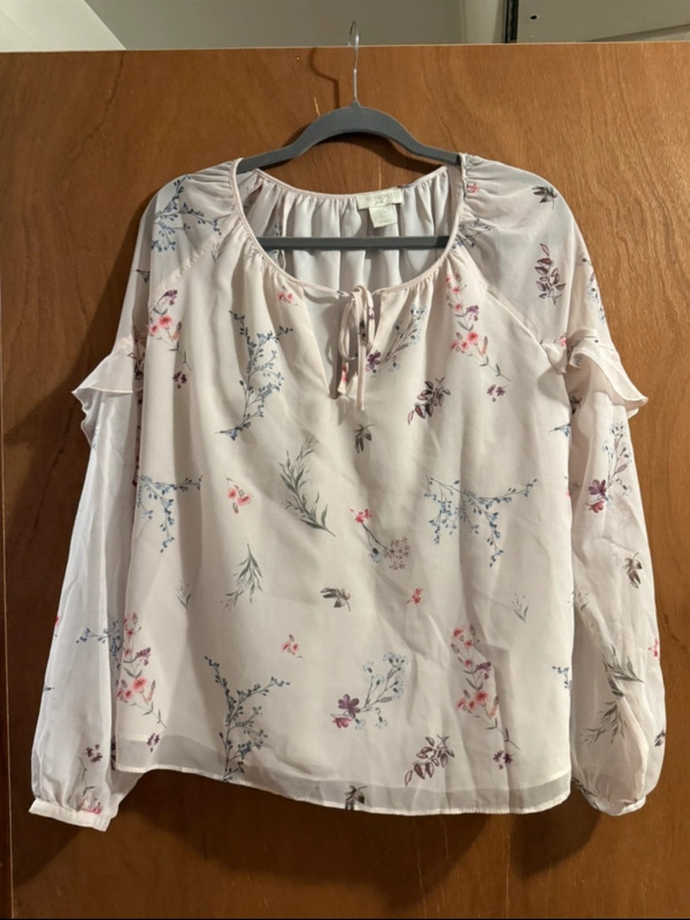 St. Tropez Soft Pink Floral Tie-Neck Blouse
